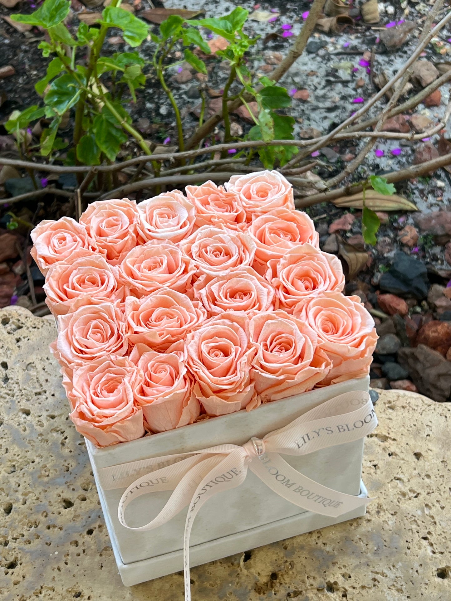 Champagne Petal Box