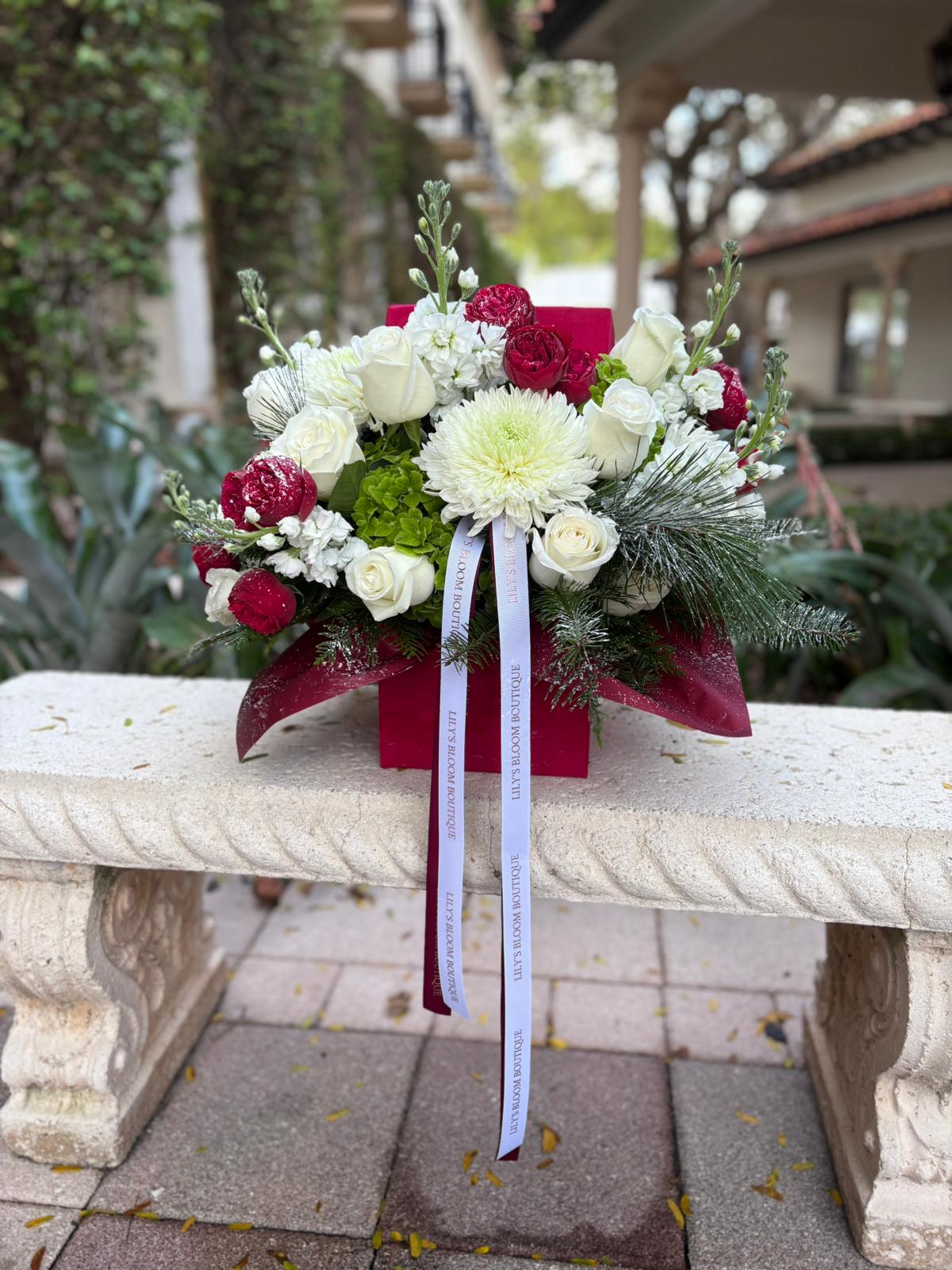 Magic Note Christmas Flowers Arrangement