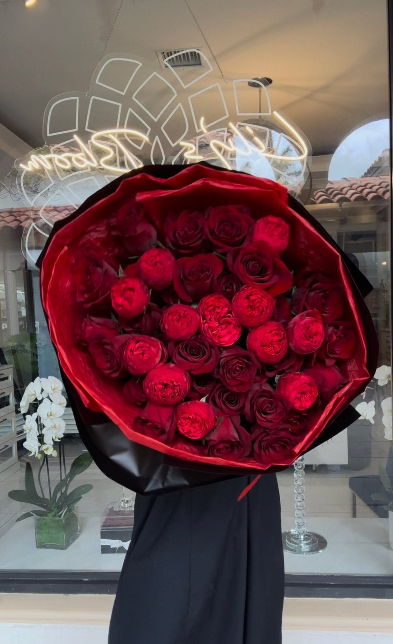 Deep Love Garden Roses - Lily's Bloom Boutique
