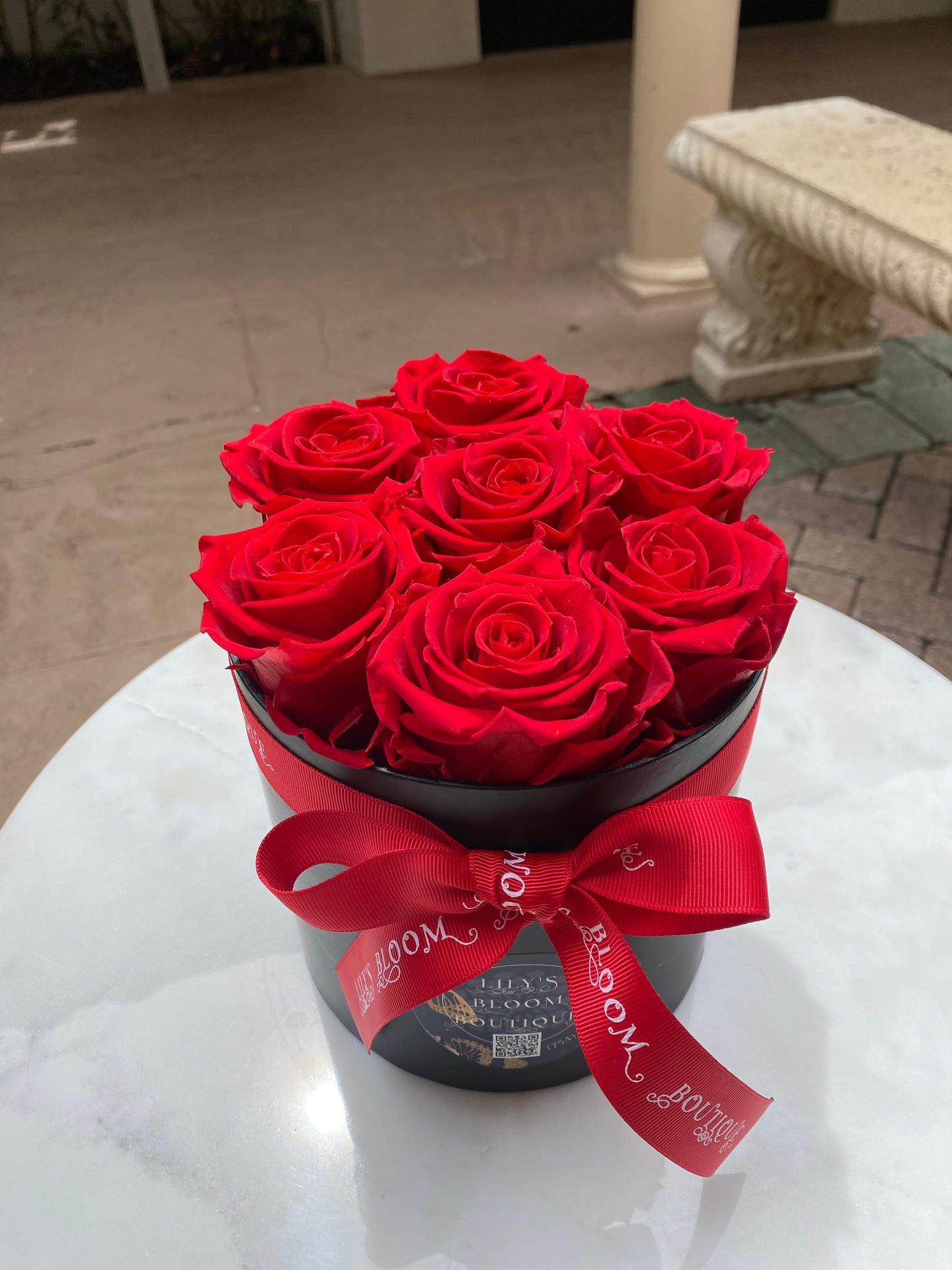 Red Roses in Black Box