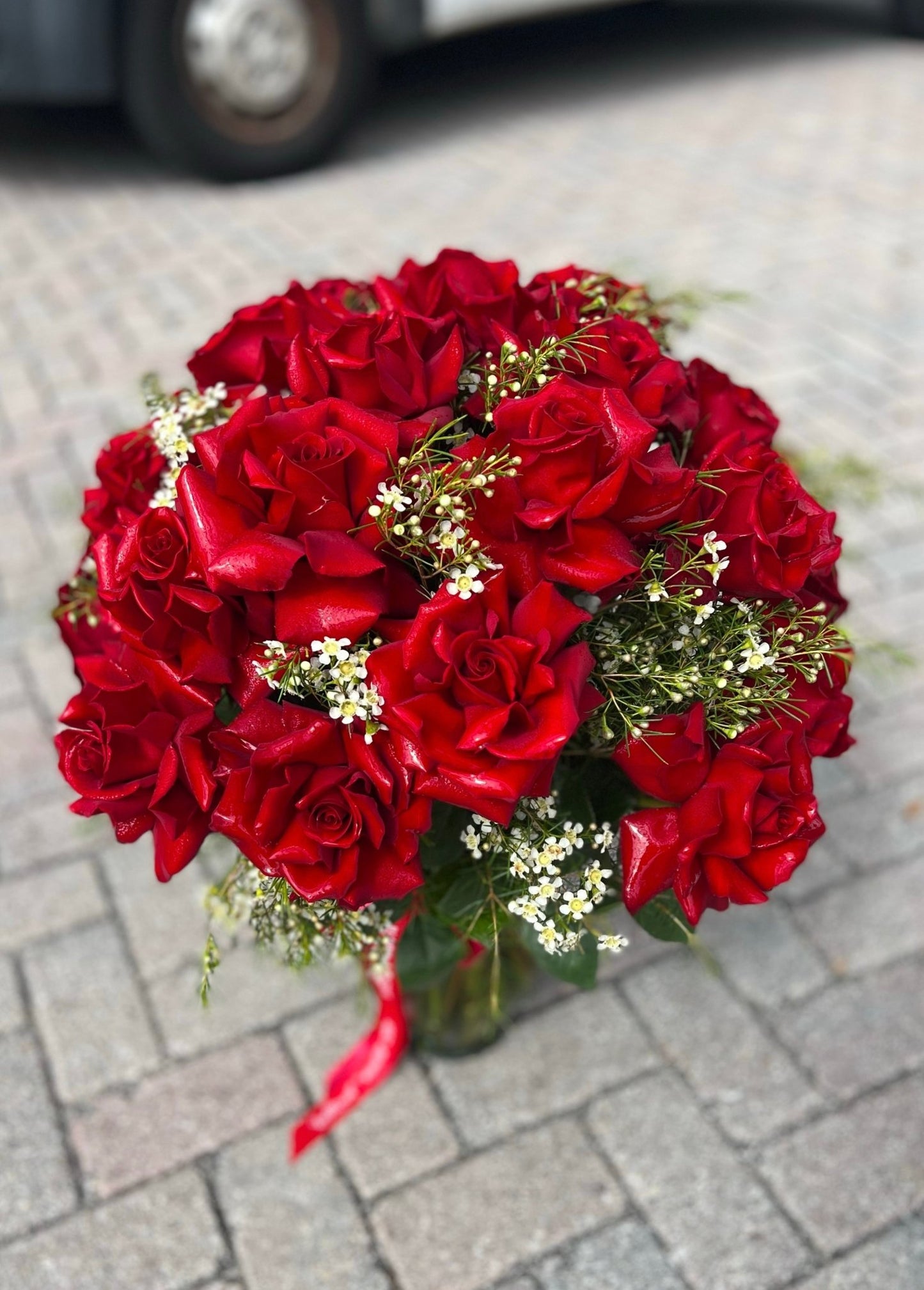 2 Dozen Red Roses in a Vase - Lily's Bloom Boutique