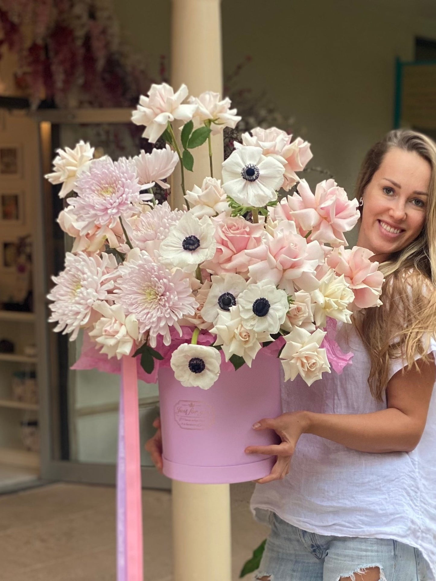 Urban Stems - Lily's Bloom Boutique