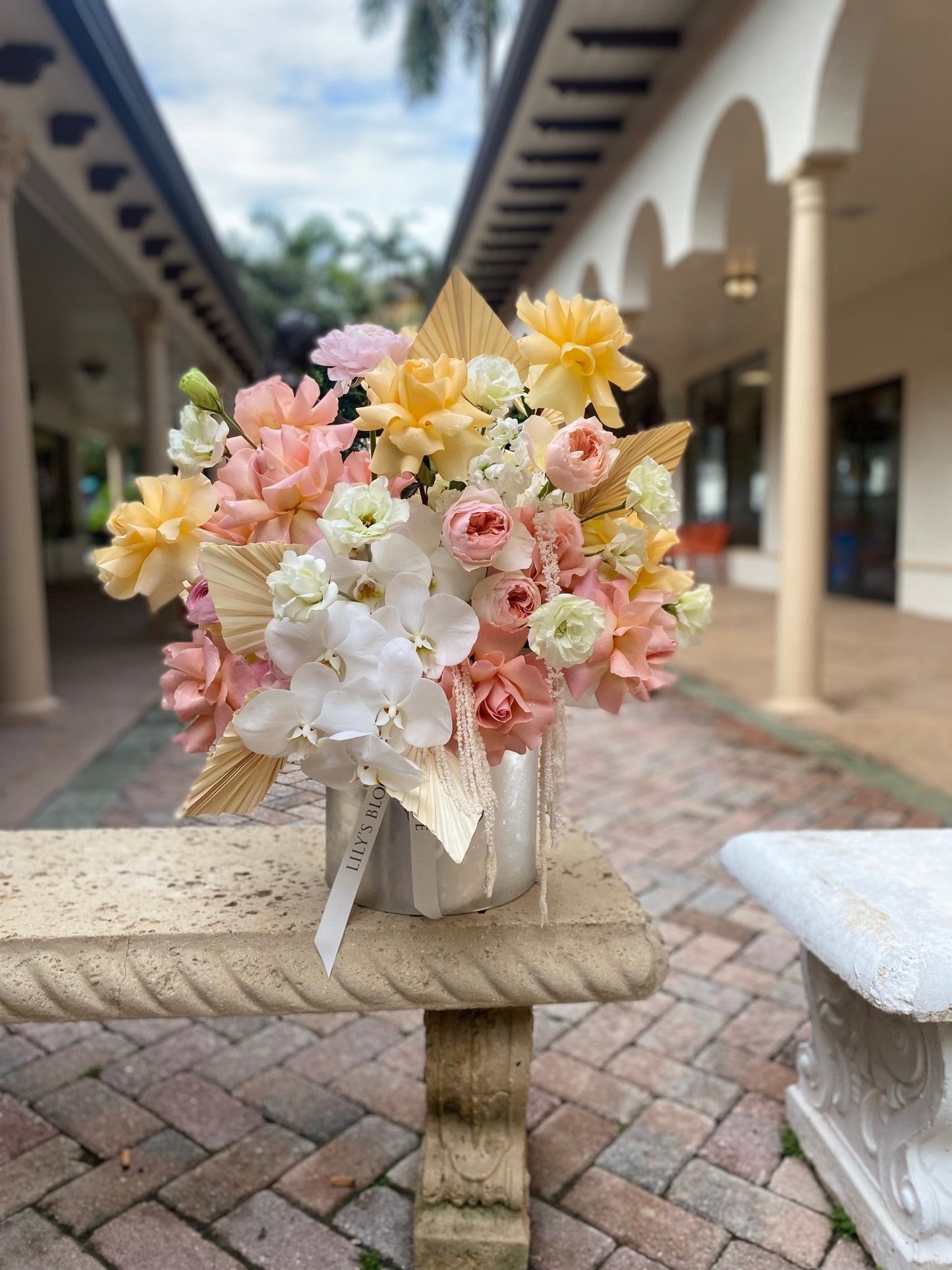 Welcome Fall - Lily's Bloom Boutique