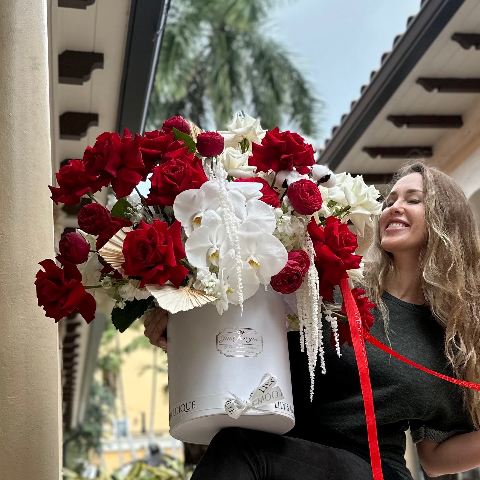 lily rose flower shop Festive Miami Flowers