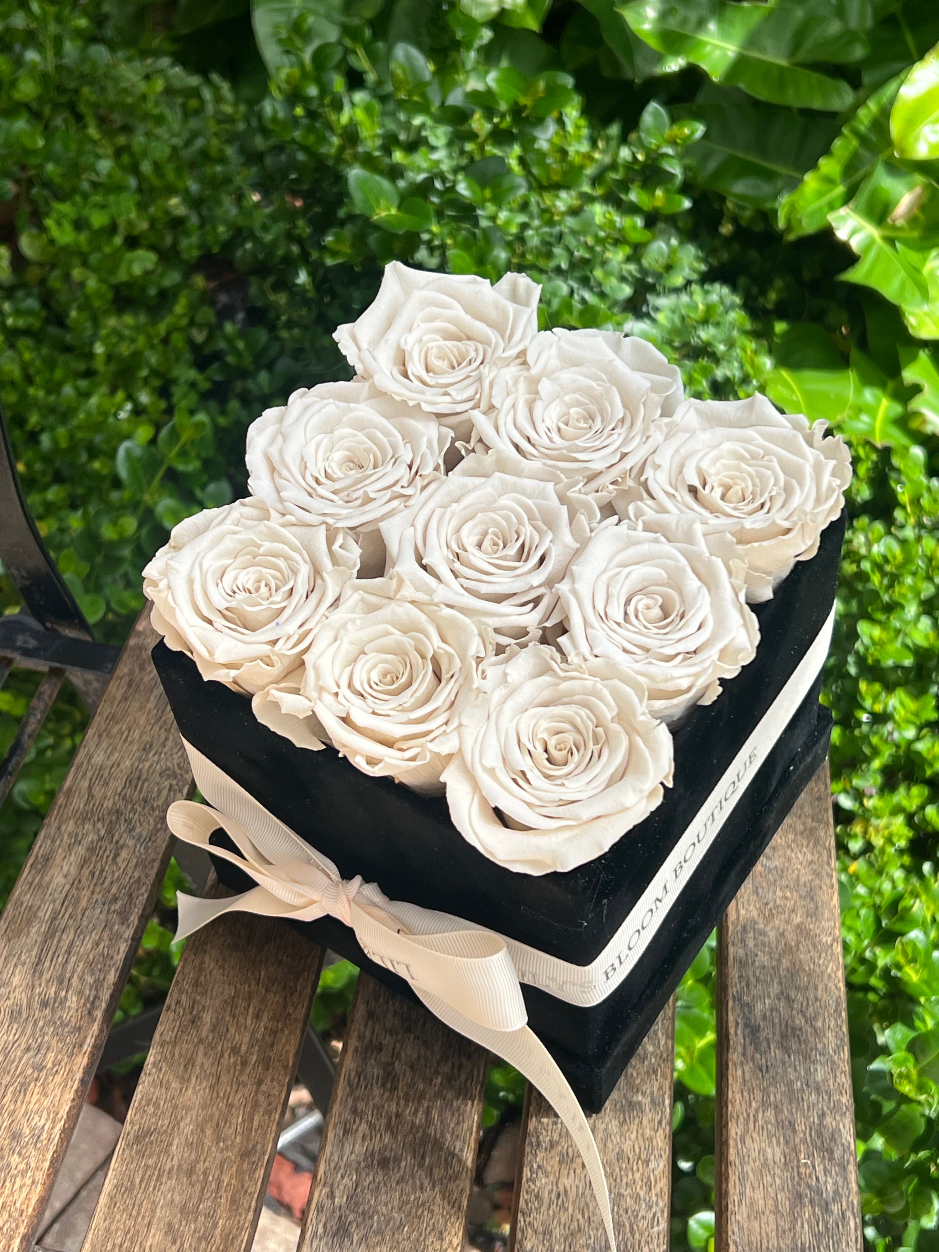 Silk Petal Preserved Box