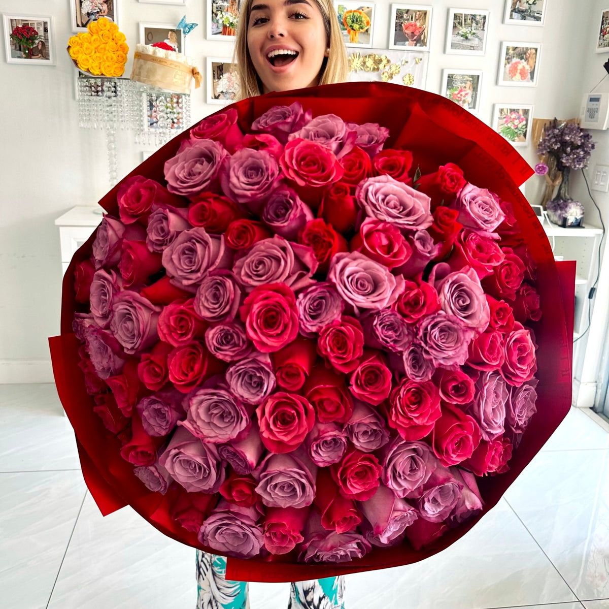 Point Roses Deluxe Discount Deals on Lily’s Flowers | Fresh & Fast Same-Day Delivery ...