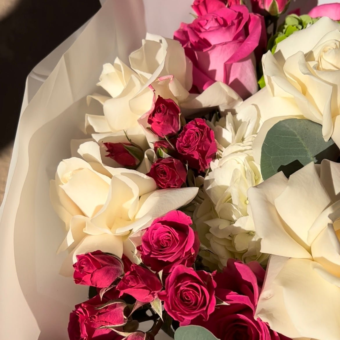 Vanilla Raspberry Bouquet - Lily's Bloom Boutique